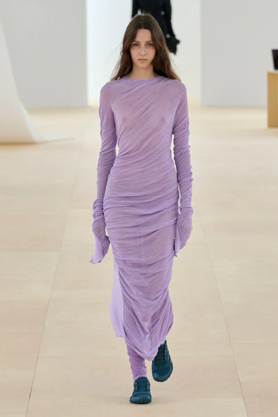 00004—issey—miyake-spring-2024-ready-to-wear-credit-gorunway