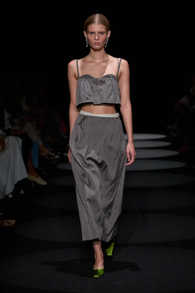 00005-altuzarra-spring-2024-ready-to-wear-credit-gorunway