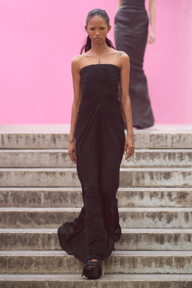 00005-rick-owens-spring-2024-ready-to-wear-credit-gorunway