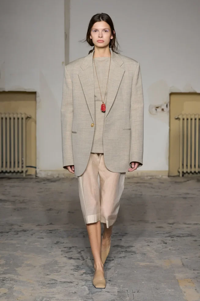 00006-carven-spring-2024-ready-to-wear-credit-gorunway