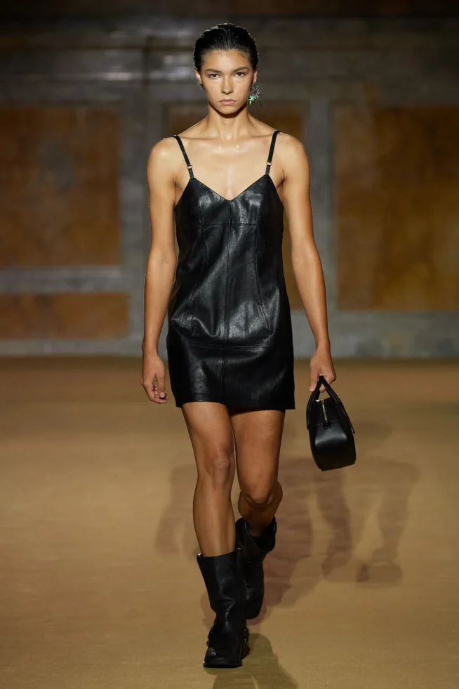 00006-coach-spring-2024-ready-to-wear-credit-gorunway