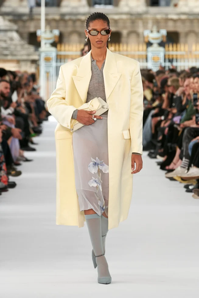 00006-givenchy-spring-2024-ready-to-wear-credit-gorunway
