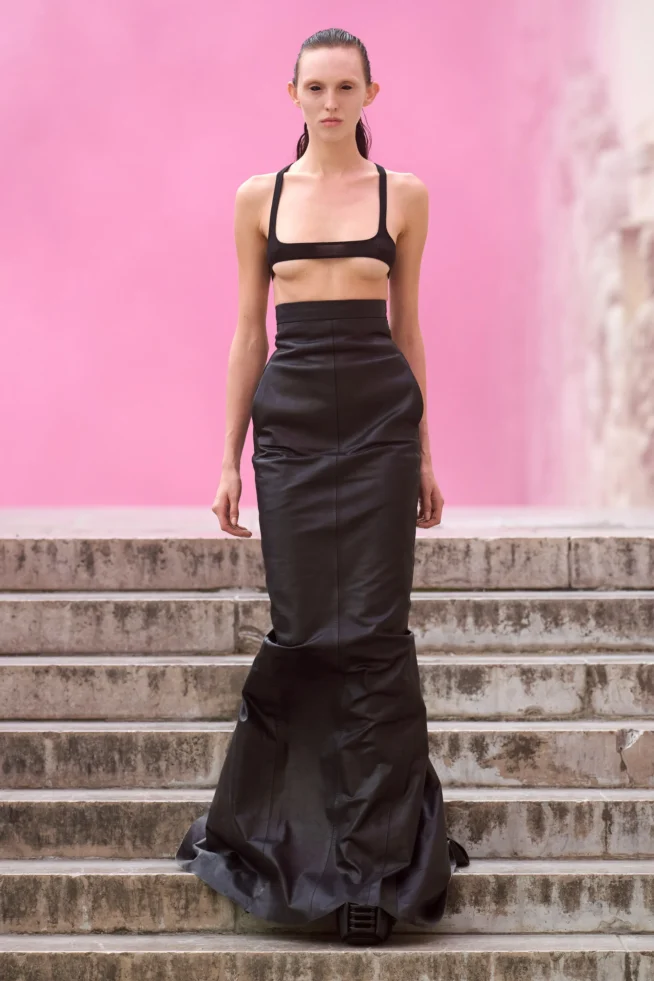 00006-rick-owens-spring-2024-ready-to-wear-credit-gorunway