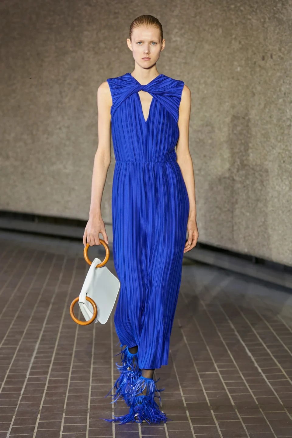 00006-roksanda-spring-2024-ready-to-wear-credit-gorunway