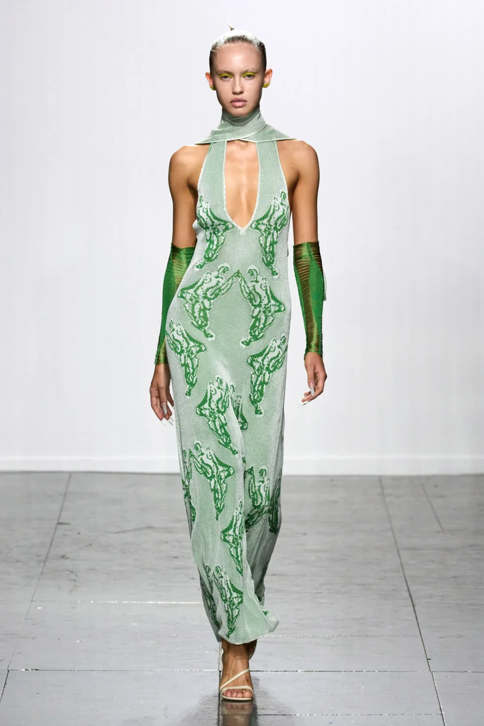 00007-chet-lo-spring-2024-ready-to-wear-credit-gorunway