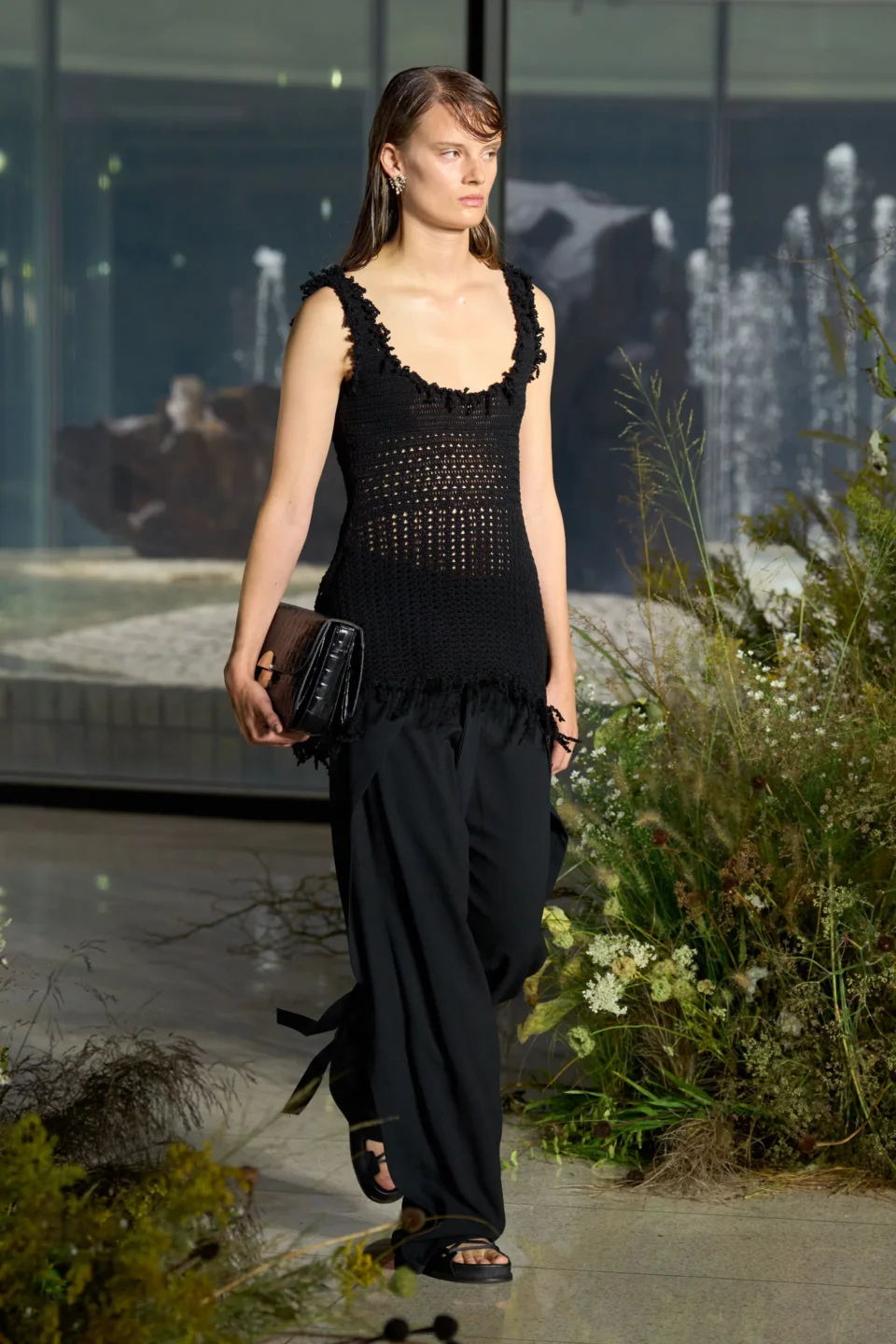 00007-jason-wu-collection-spring-2024-ready-to-wear-credit-gorunway