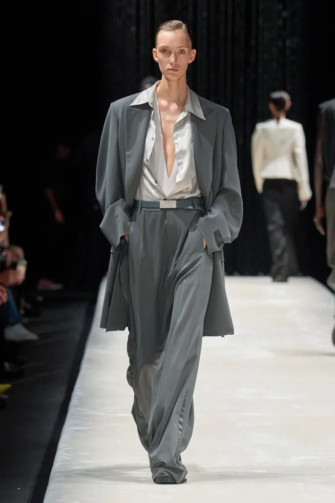 00007-mm6-maison-margiela-spring-2024-ready-to-wear-credit-gorunway