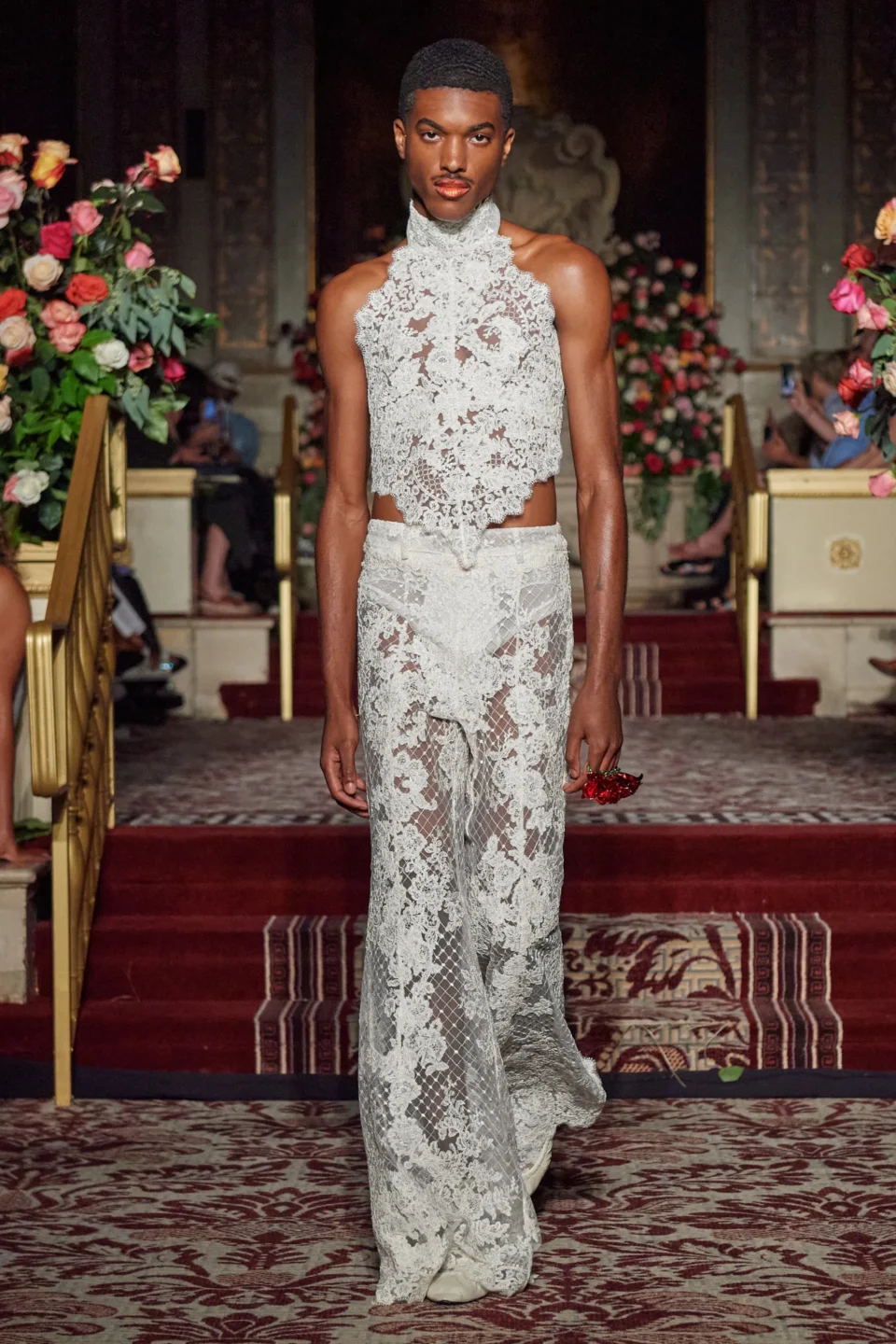 00007-palomo-spain-spring-2024-ready-to-wear-credit-gorunway