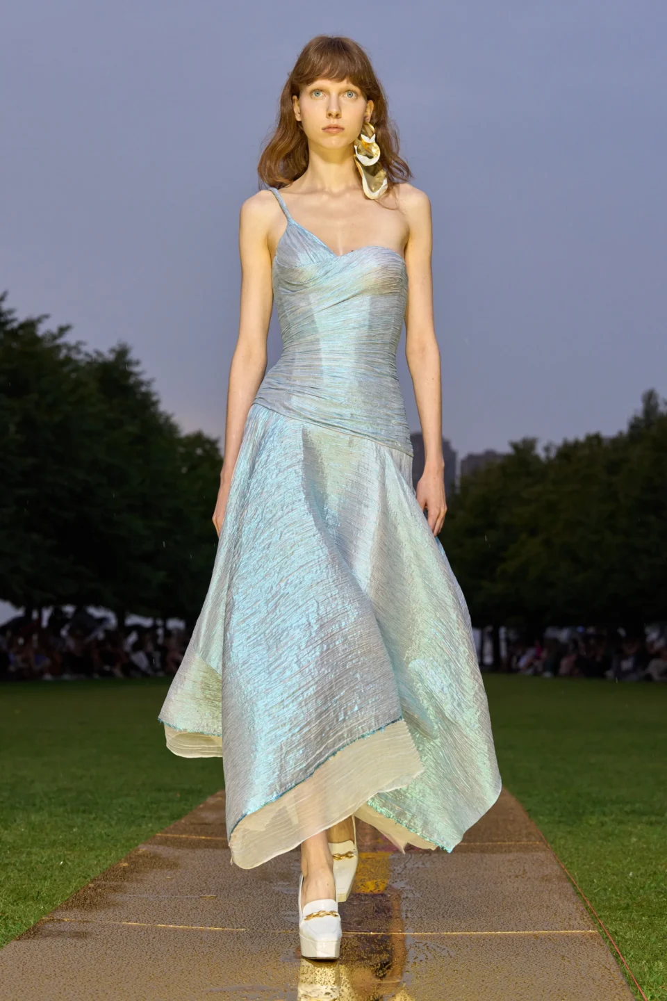 00007-prabal-gurung-spring-2024-ready-to-wear-credit-gorunway