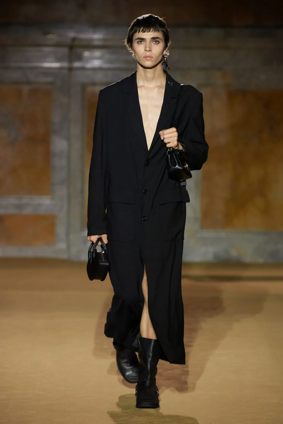 00008-coach-spring-2024-ready-to-wear-credit-gorunway