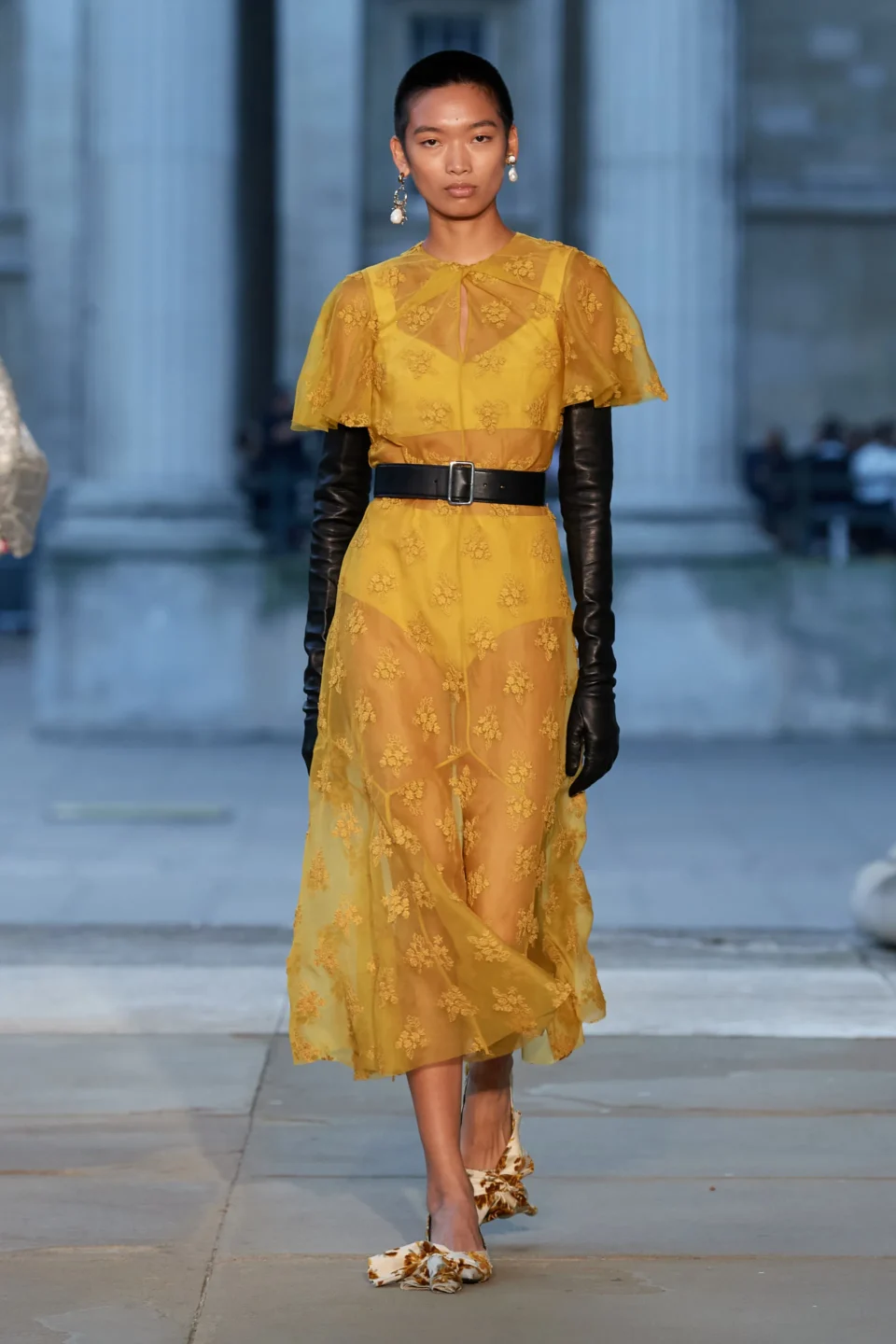 00008-erdem-spring-2024-ready-to-wear-credit-gorunway
