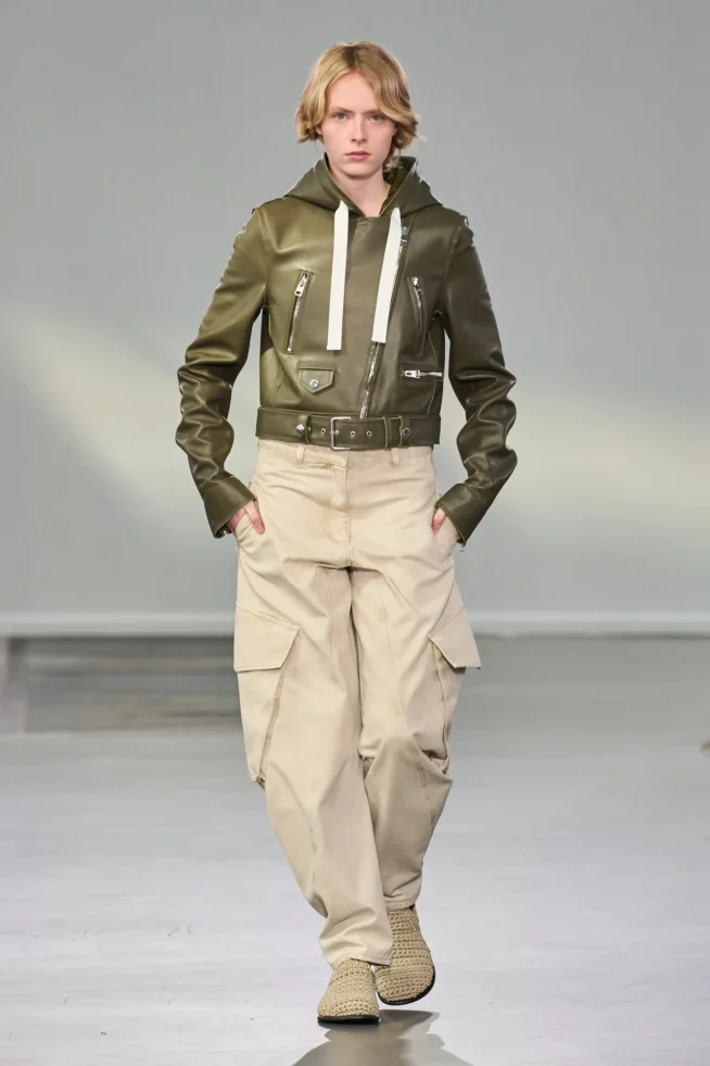00009-jw-anderson-spring-2024-ready-to-wear-credit-gorunway