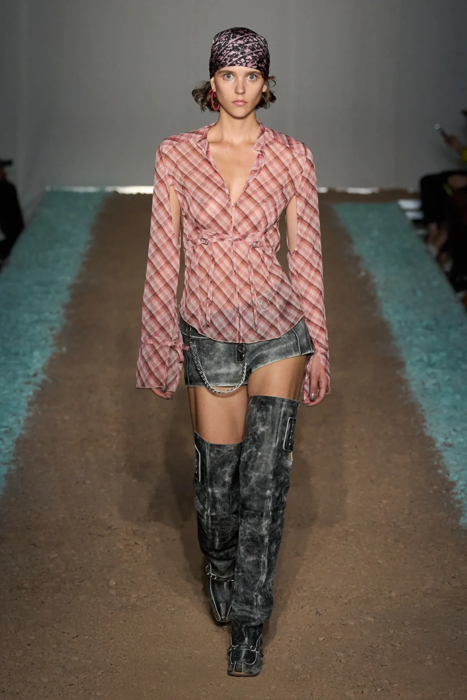 00009-knwls-spring-2024-ready-to-wear-credit-gorunway
