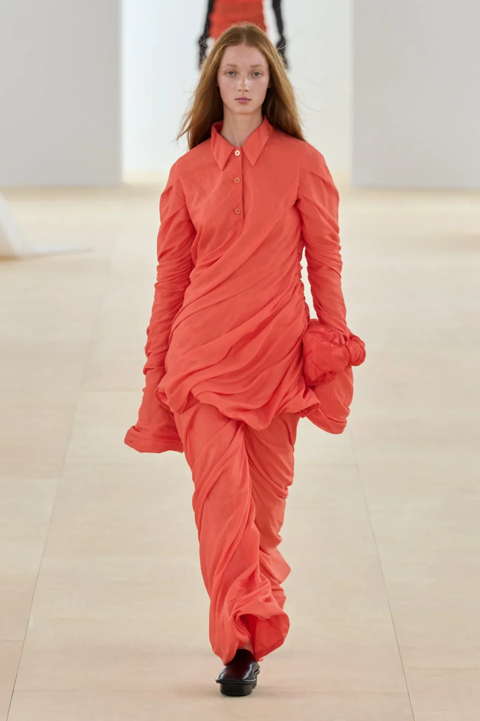 00009—issey—miyake-spring-2024-ready-to-wear-credit-gorunway
