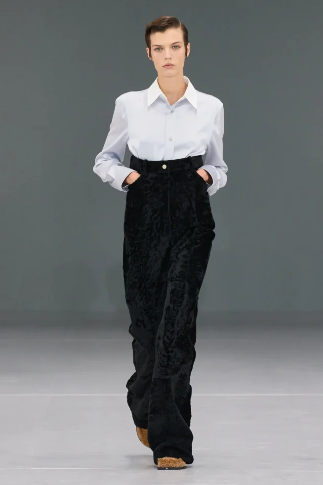 00009—loewe-spring-2024-ready-to-wear-credit-gorunway