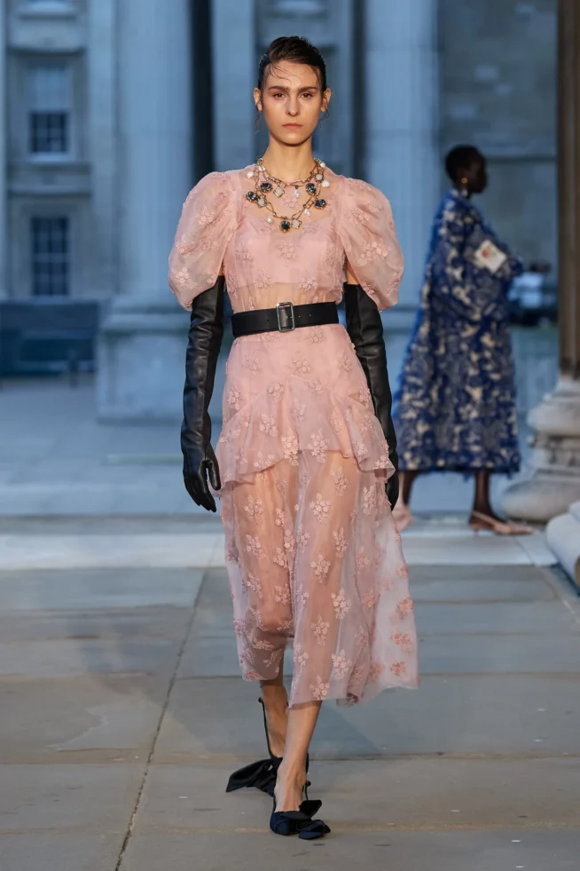 00010-erdem-spring-2024-ready-to-wear-credit-gorunway