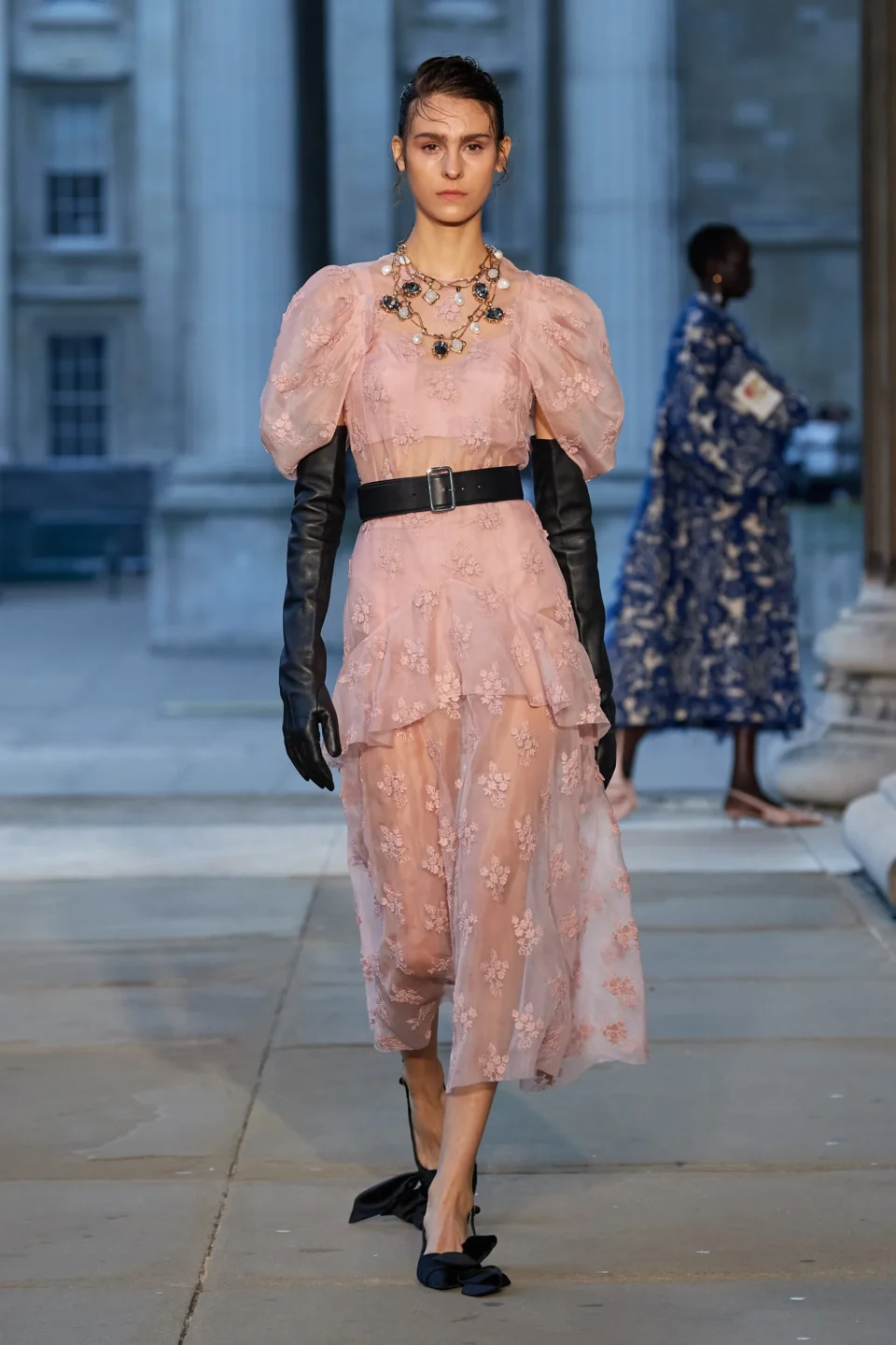 00010-erdem-spring-2024-ready-to-wear-credit-gorunway