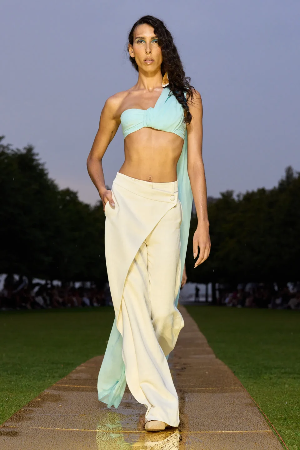 00010-prabal-gurung-spring-2024-ready-to-wear-credit-gorunway