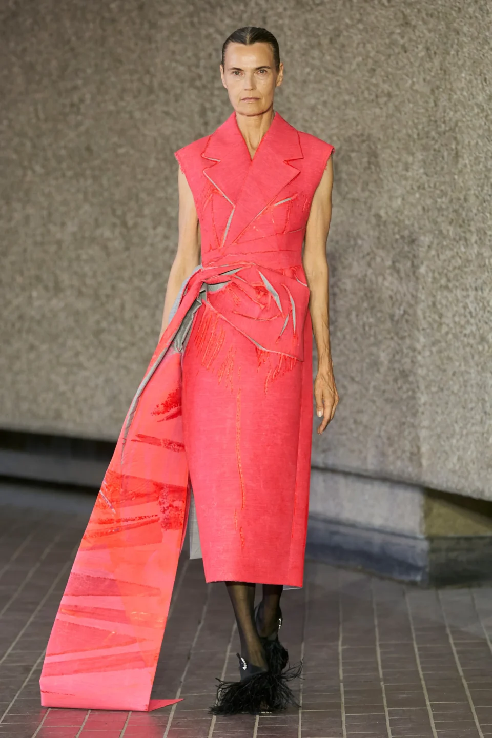 00010-roksanda-spring-2024-ready-to-wear-credit-gorunway