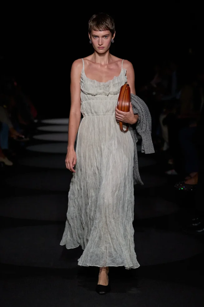 00011-altuzarra-spring-2024-ready-to-wear-credit-gorunway