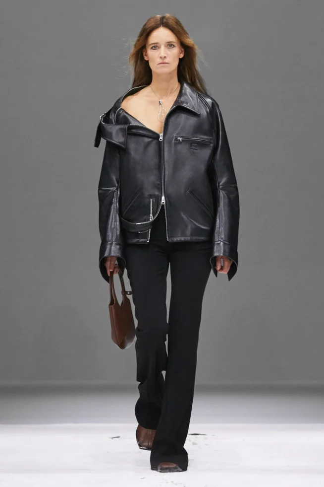 00011-courreges-spring-2024-ready-to-wear-credit-brand
