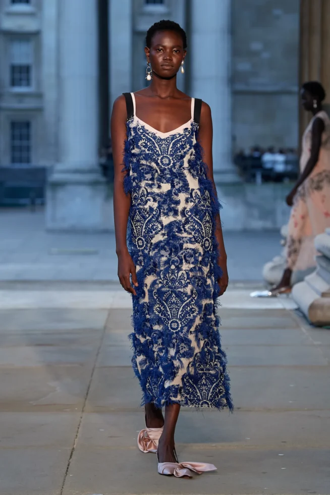 00011-erdem-spring-2024-ready-to-wear-credit-gorunway