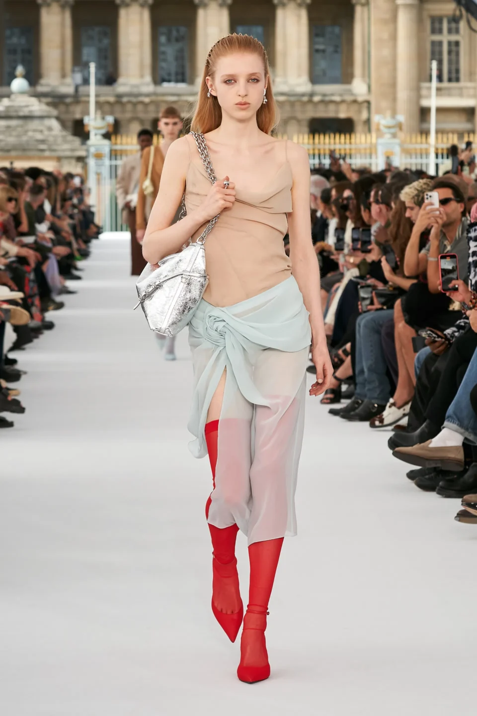 00011-givenchy-spring-2024-ready-to-wear-credit-gorunway