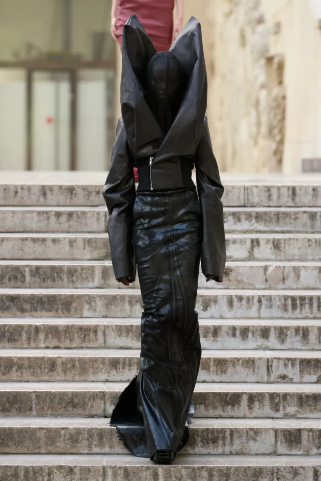 00011-rick-owens-spring-2024-ready-to-wear-credit-gorunway