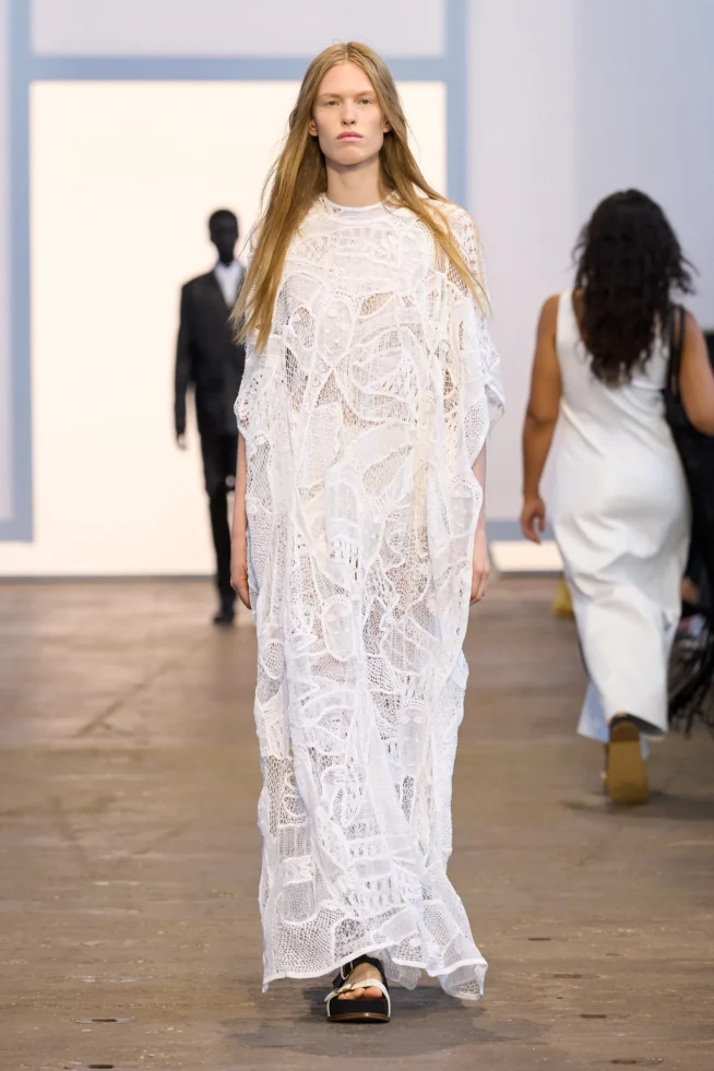 00012-gabriela-hearst-spring-2024-ready-to-wear-details-credit-gorunway
