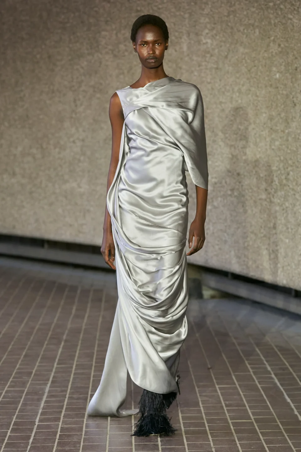 00012-roksanda-spring-2024-ready-to-wear-credit-gorunway