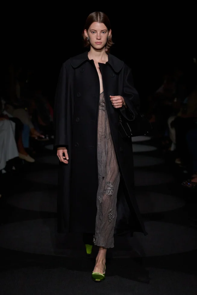 00013-altuzarra-spring-2024-ready-to-wear-credit-gorunway