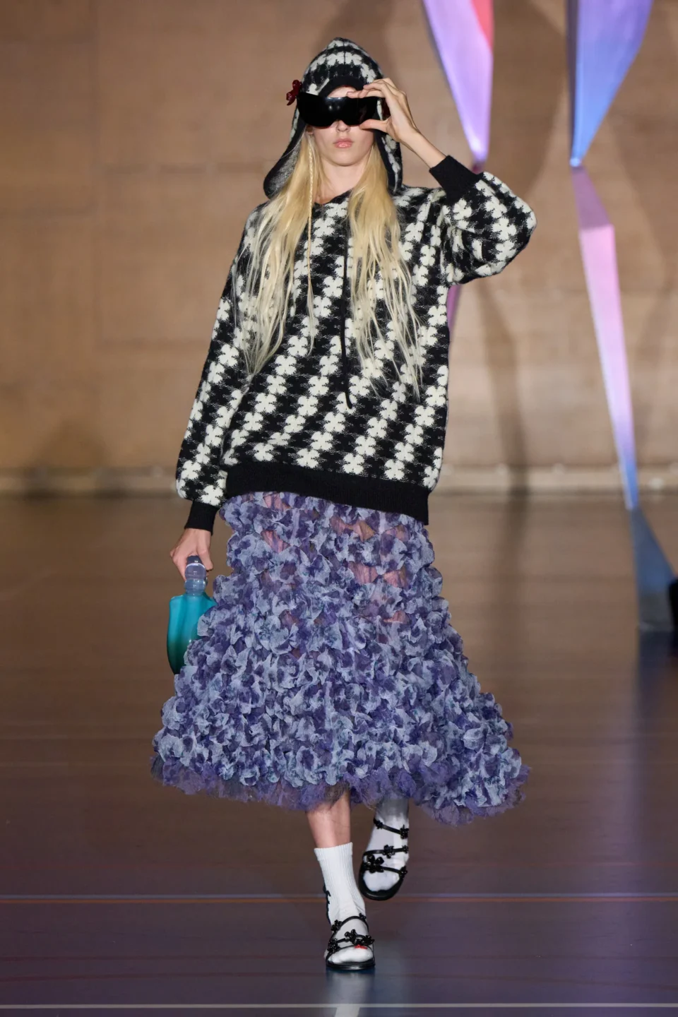 00013-susan-fang-spring-2024-ready-to-wear-credit-gorunway