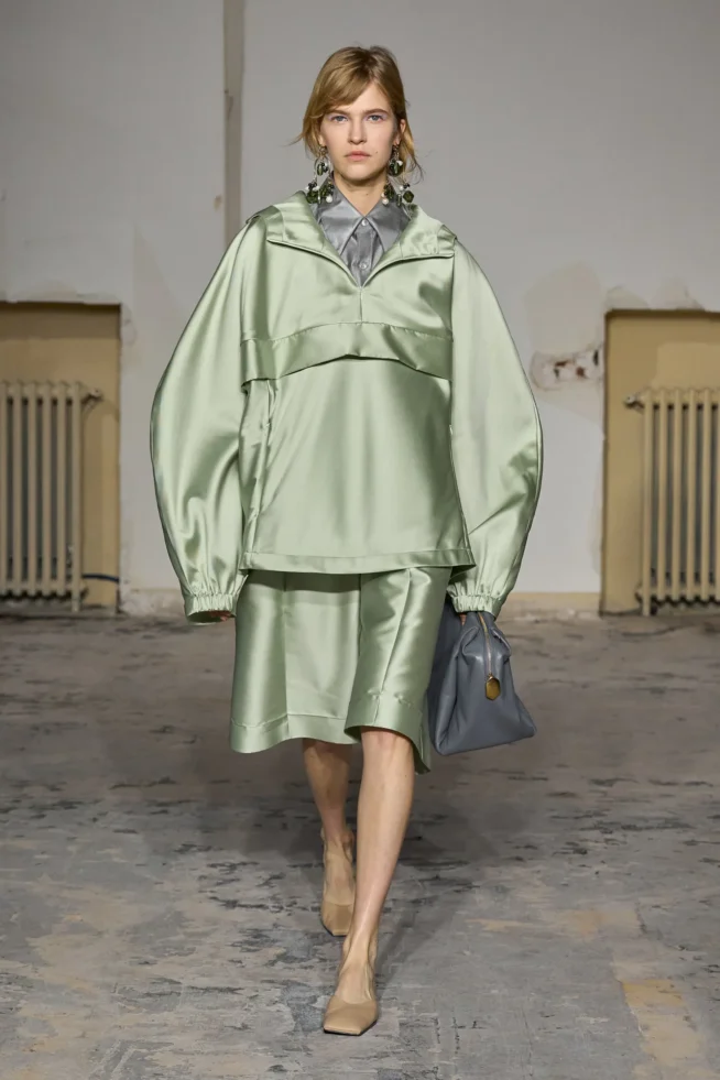 00014-carven-spring-2024-ready-to-wear-credit-gorunway