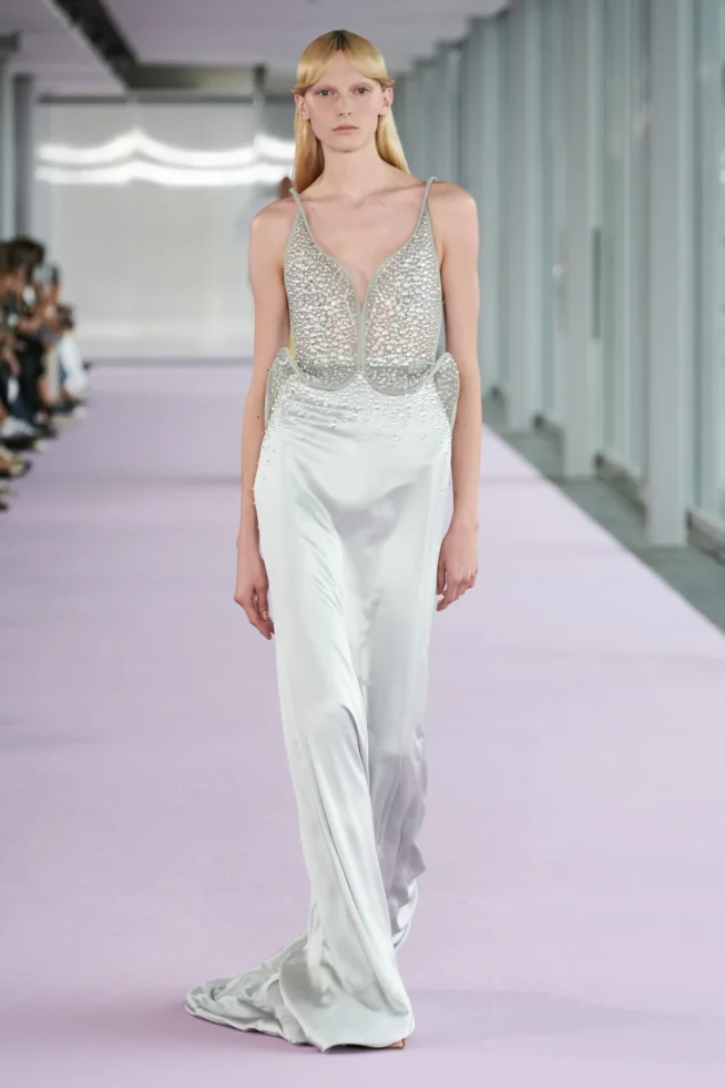 00014-del-core-spring-2024-ready-to-wear-credit-gorunway