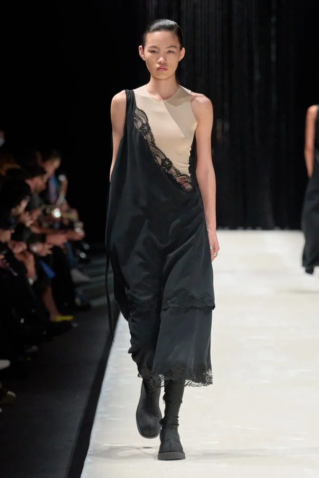 00014-mm6-maison-margiela-spring-2024-ready-to-wear-credit-gorunway