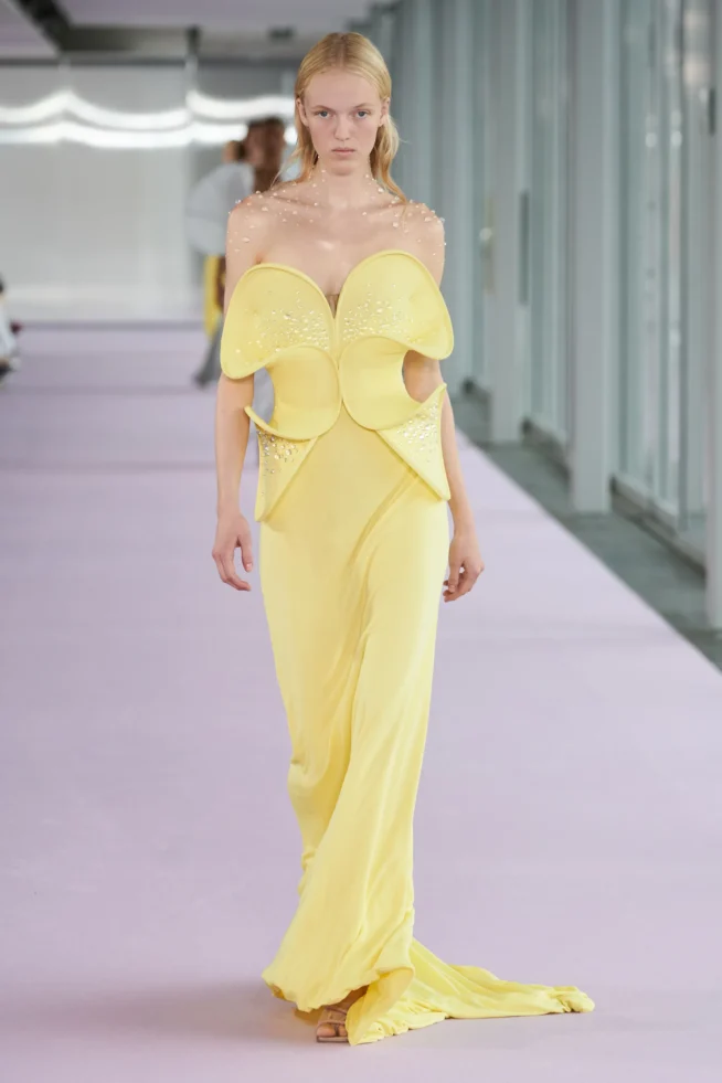 00015-del-core-spring-2024-ready-to-wear-credit-gorunway