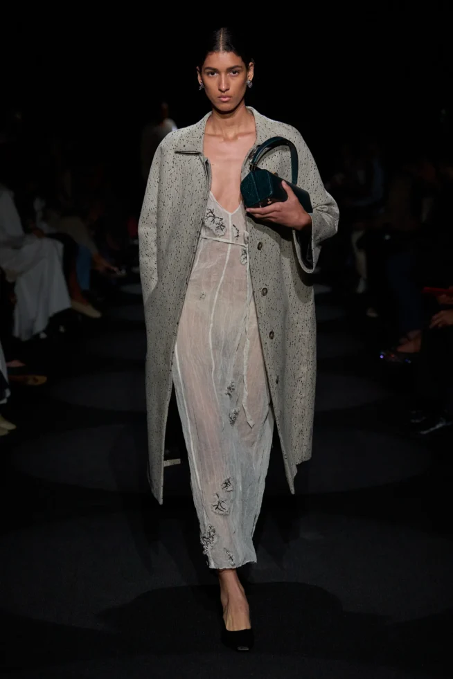 00016-altuzarra-spring-2024-ready-to-wear-credit-gorunway