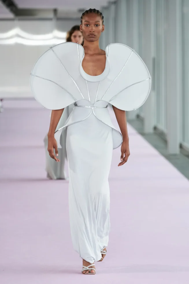 00016-del-core-spring-2024-ready-to-wear-credit-gorunway
