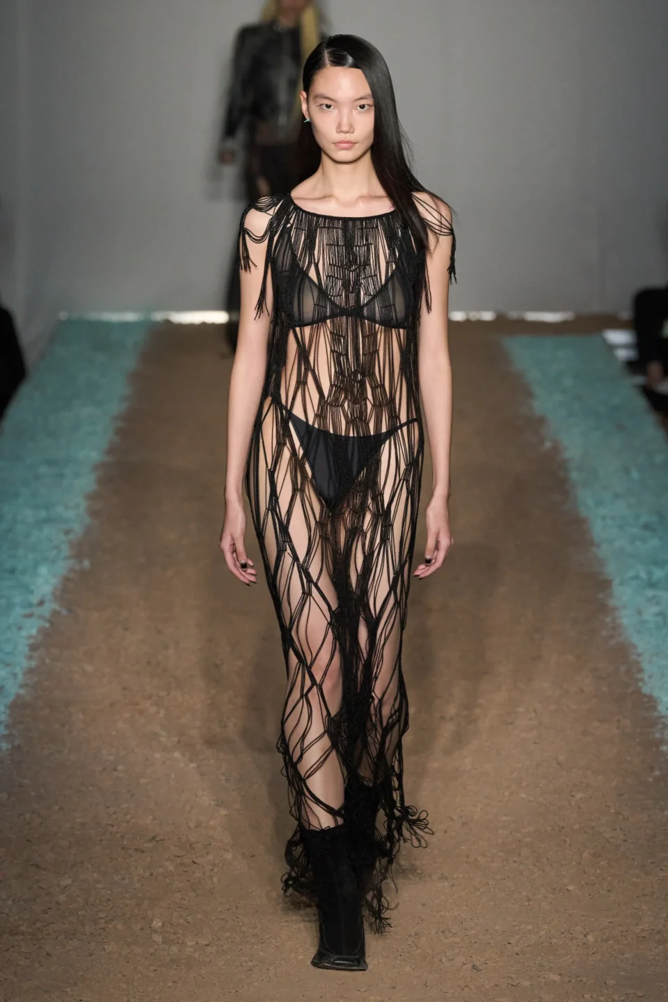 00016-knwls-spring-2024-ready-to-wear-credit-gorunway