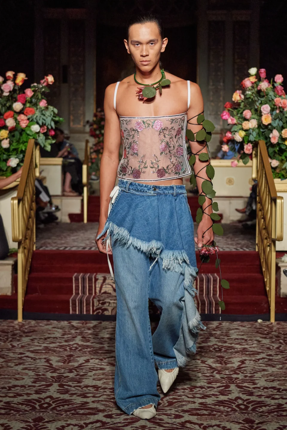 00016-palomo-spain-spring-2024-ready-to-wear-credit-gorunway