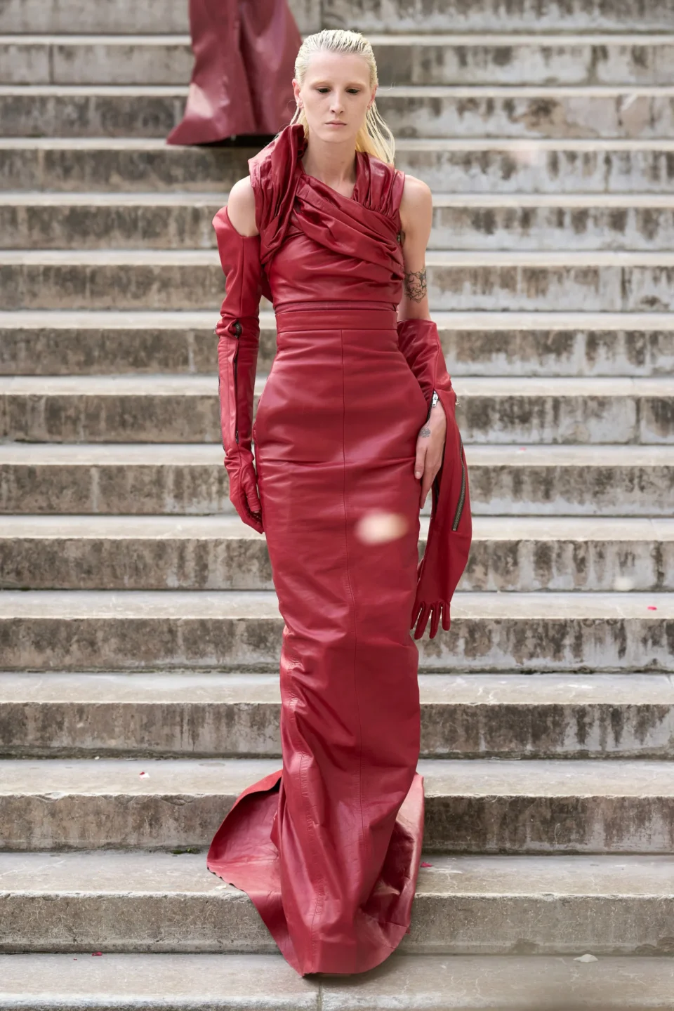 00016-rick-owens-spring-2024-ready-to-wear-credit-gorunway
