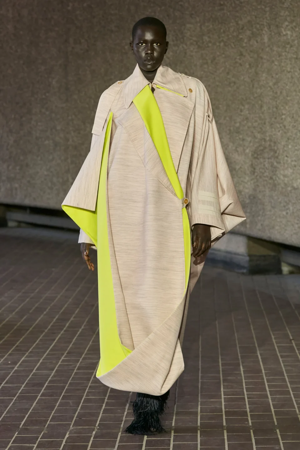 00016-roksanda-spring-2024-ready-to-wear-credit-gorunway
