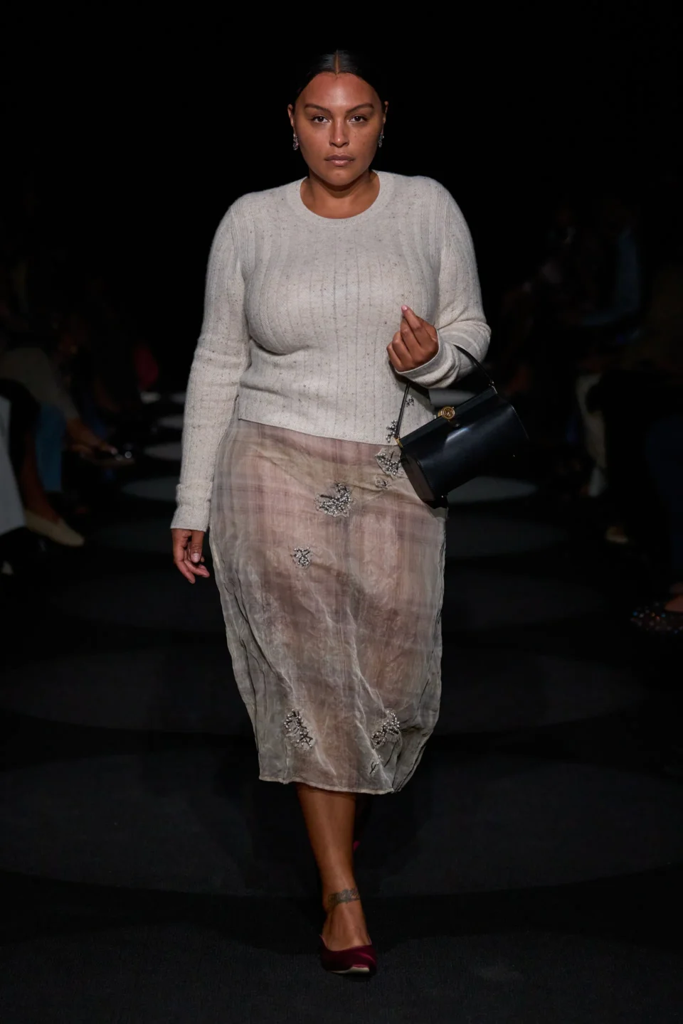 00017-altuzarra-spring-2024-ready-to-wear-credit-gorunway