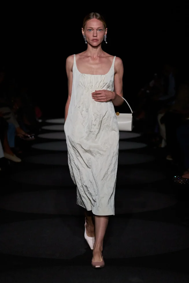 00018-altuzarra-spring-2024-ready-to-wear-credit-gorunway