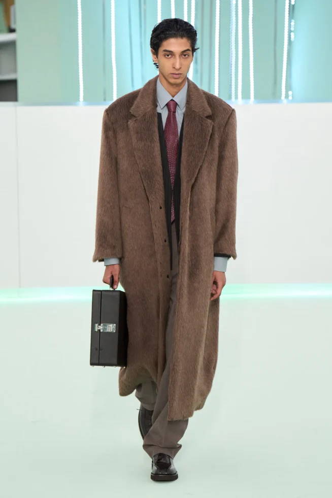 00018-boss-fall-2023-ready-to-wear-credit-gorunway