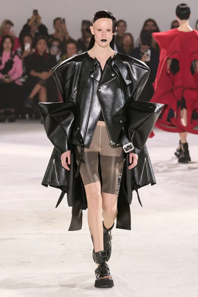 00018-junya-watanabe-spring-2024-ready-to-wear-credit-gorunway