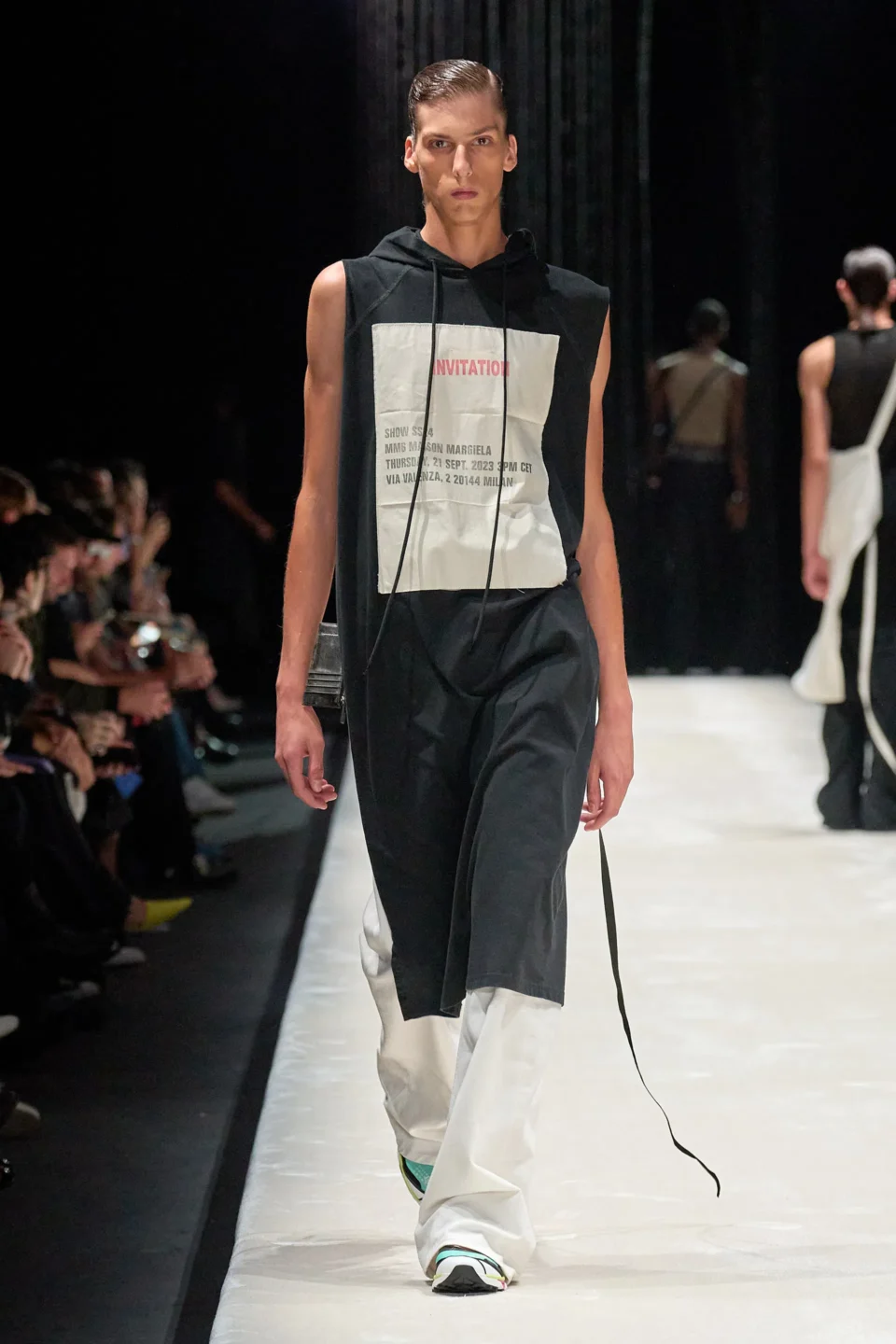 00018-mm6-maison-margiela-spring-2024-ready-to-wear-credit-gorunway