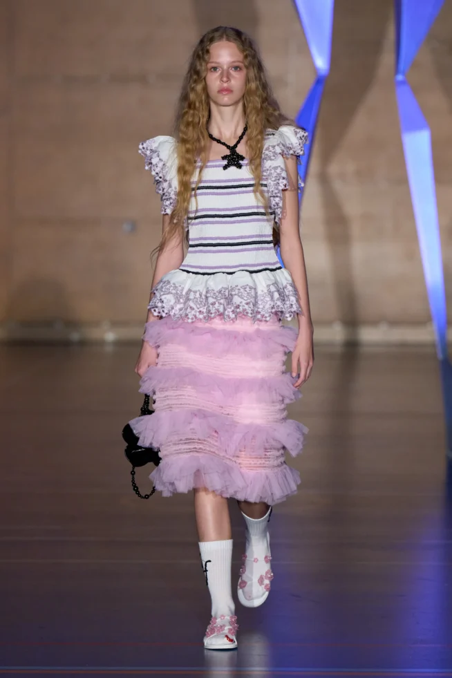 00018-susan-fang-spring-2024-ready-to-wear-credit-gorunway