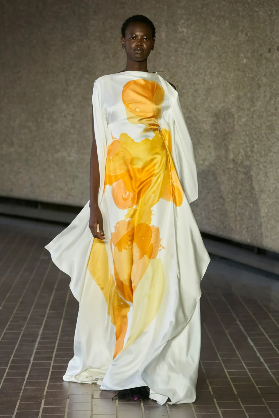 00019-roksanda-spring-2024-ready-to-wear-credit-gorunway