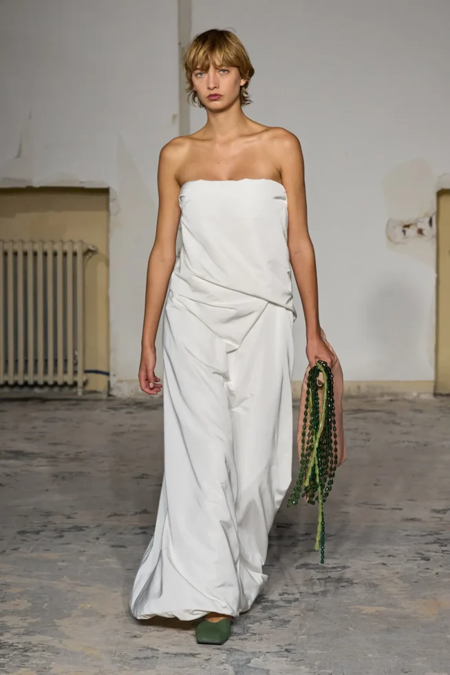 00020-carven-spring-2024-ready-to-wear-credit-gorunway